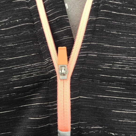 Marika Tek Dri Wik Performance Wear Pullover - Picture 2 of 6